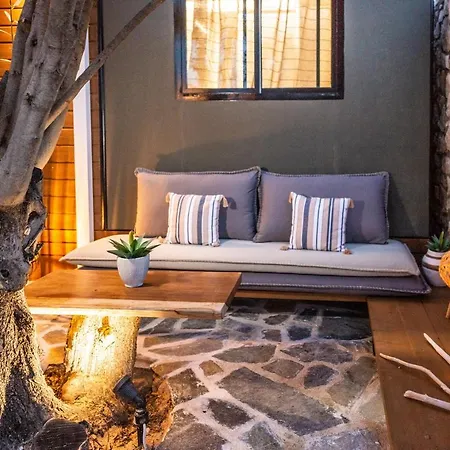 Junam Private Beachfront * Айос-Никитас