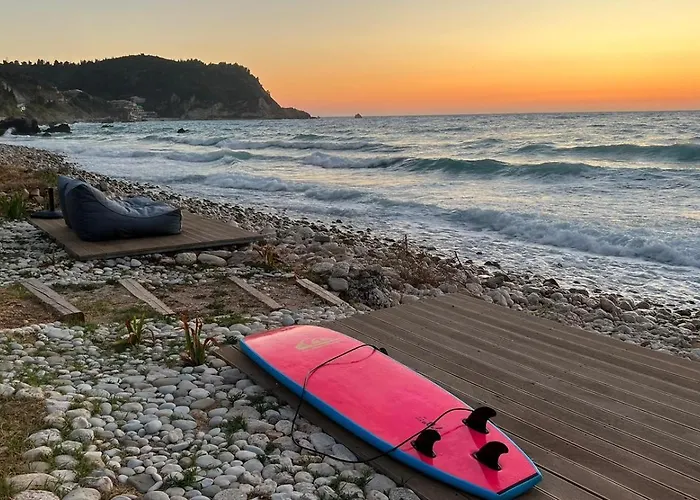 Feriested Junam Private Beachfront Áyios Nikítas