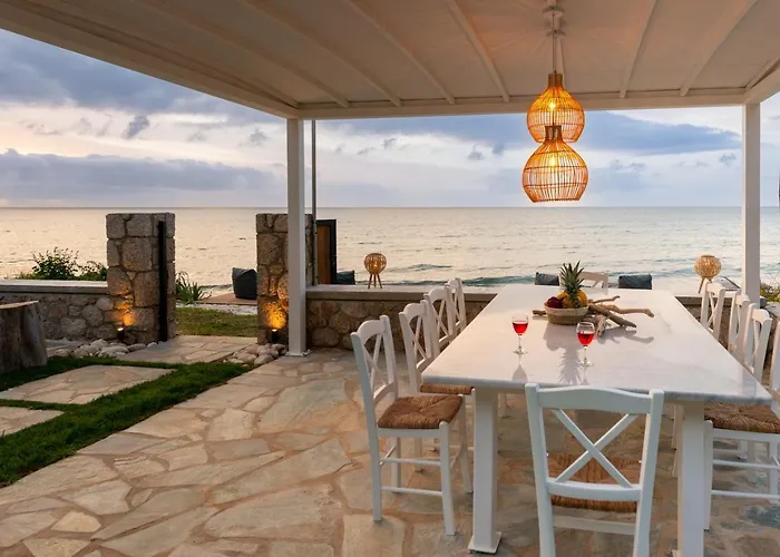 Junam Private Beachfront Feriested