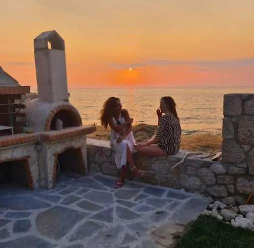 Feriested Junam Private Beachfront