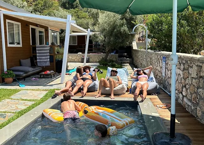 Junam Private Beachfront Feriested *